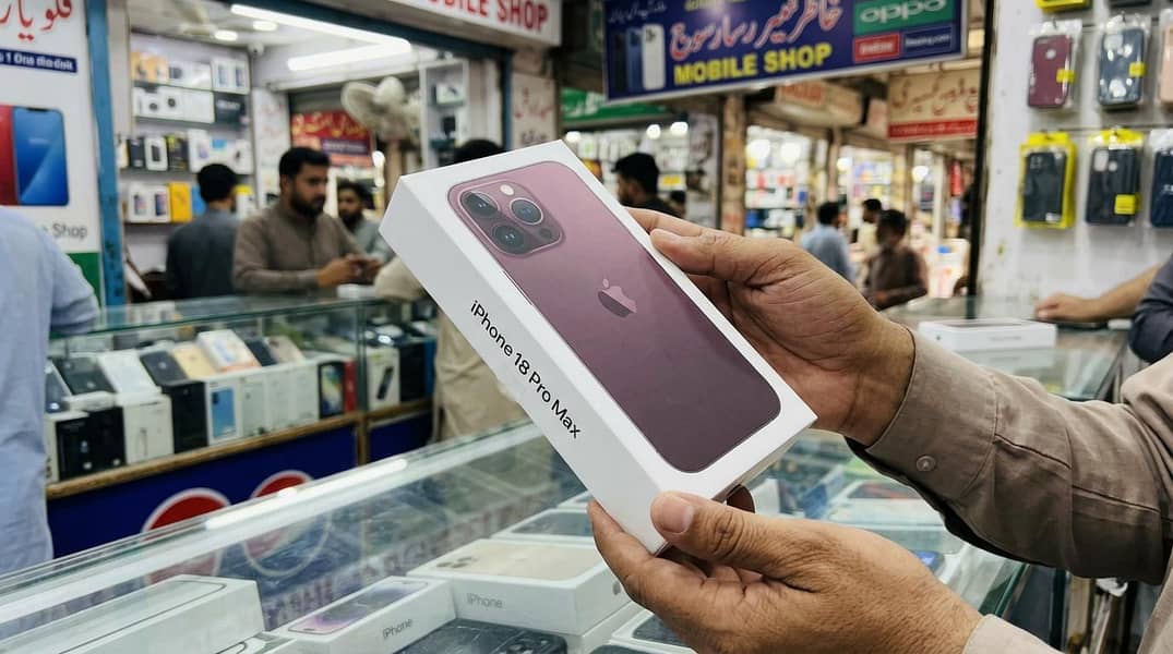Apple iPhone 18 Pro Max 1