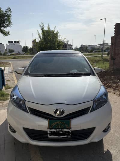 Toyota Vitz 2014