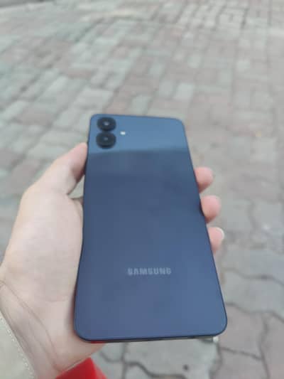 Samsung Mobile A06