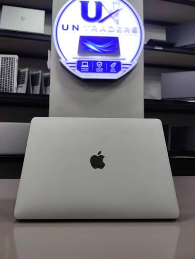 Apple Macbook Pro i7-8th (2019) 16GB 500 GB SSD