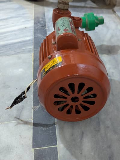 water Pump 99.9 % Copper