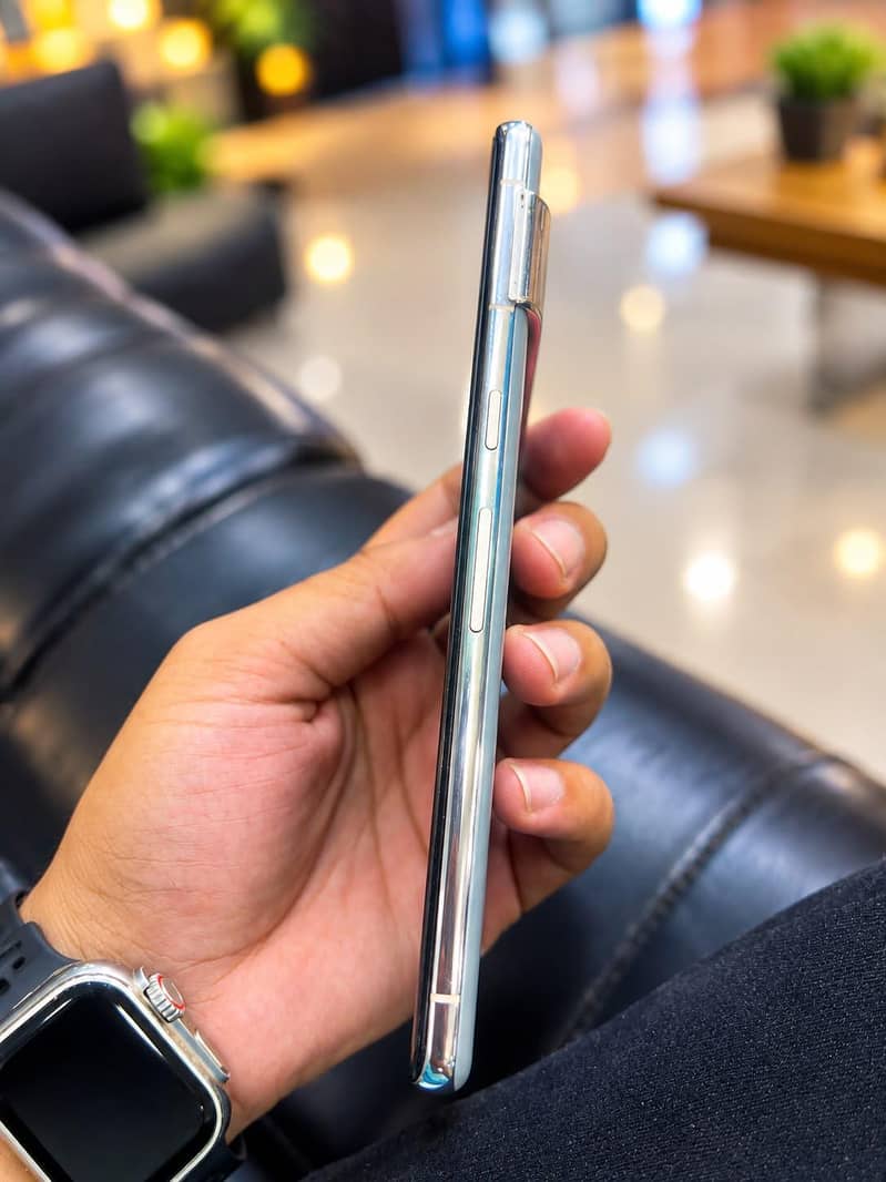 Google Pixel 7 Pro 2