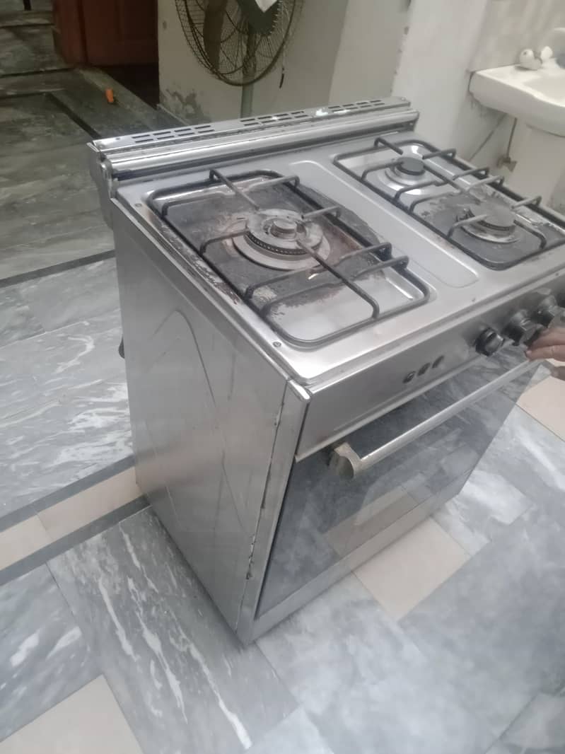 Gas Cooking range 3