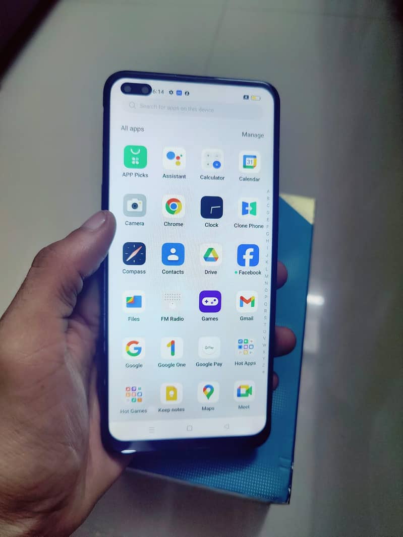 OPPO Reno4 3
