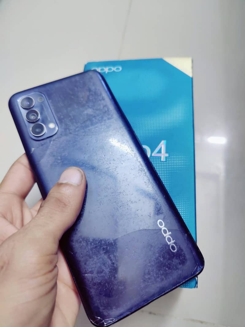 OPPO Reno4 7