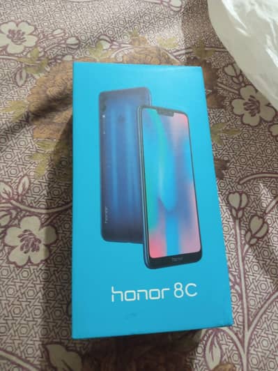 honor 8c
