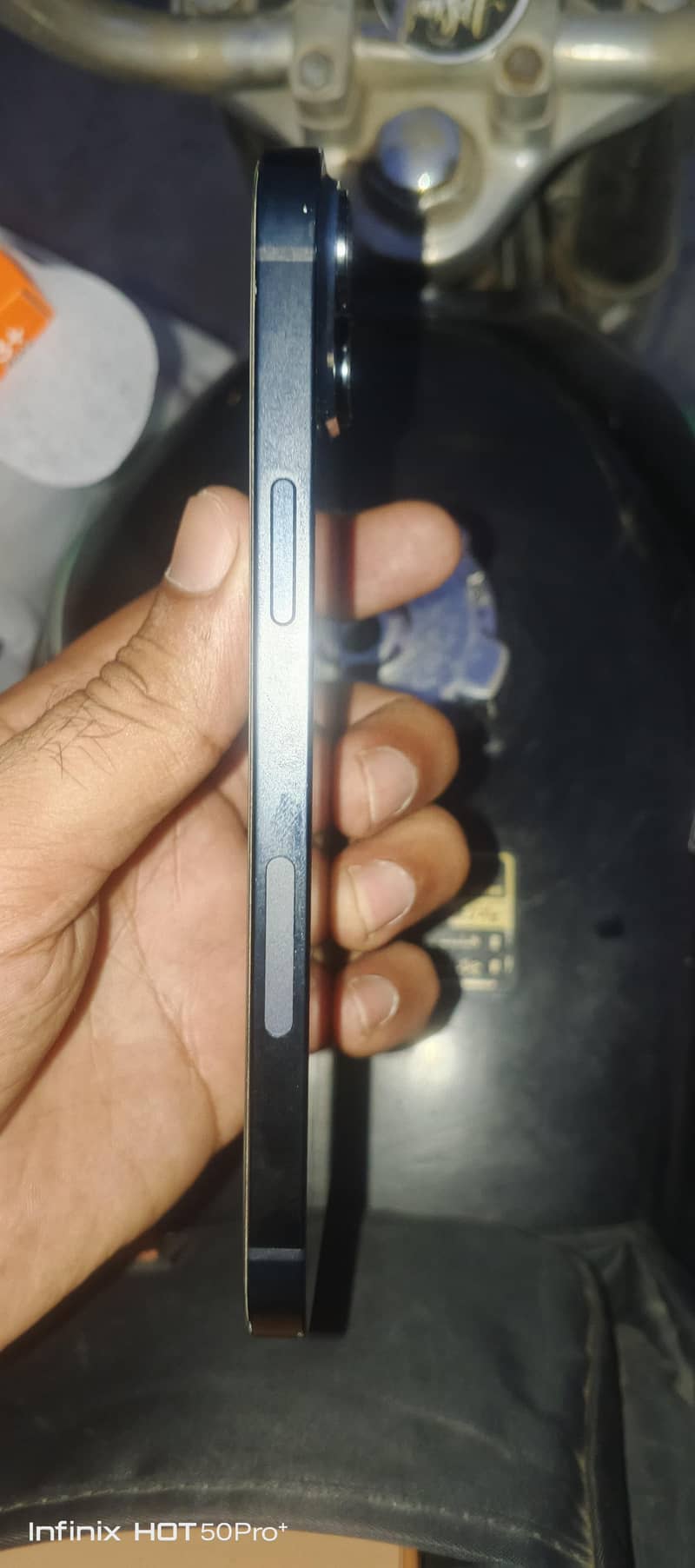 Apple iPhone 14 plus 3
