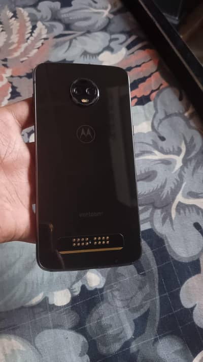 Motorola Moto Z3