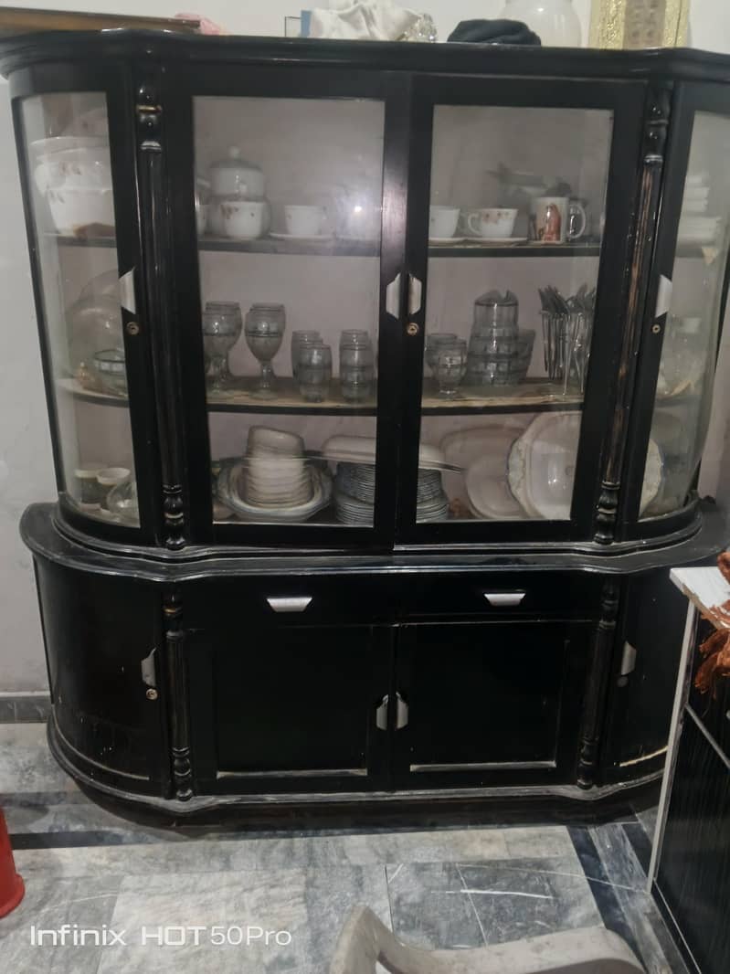 used but elegant 0