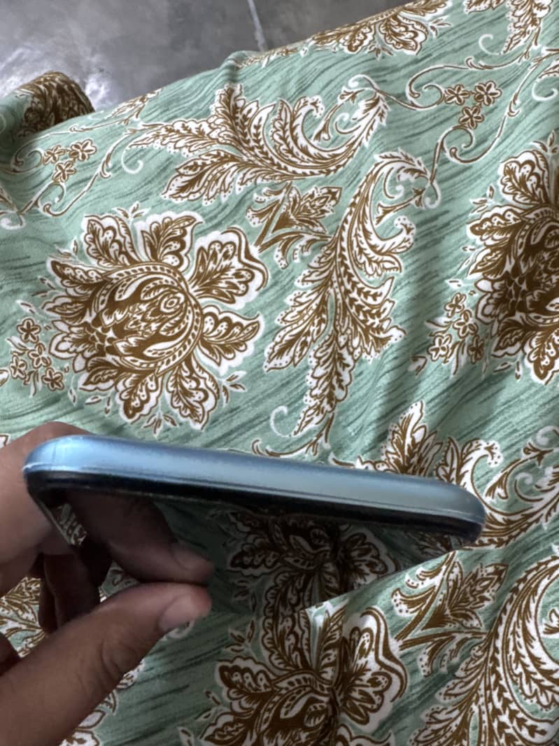 Tecno Spark 4 Lite 4