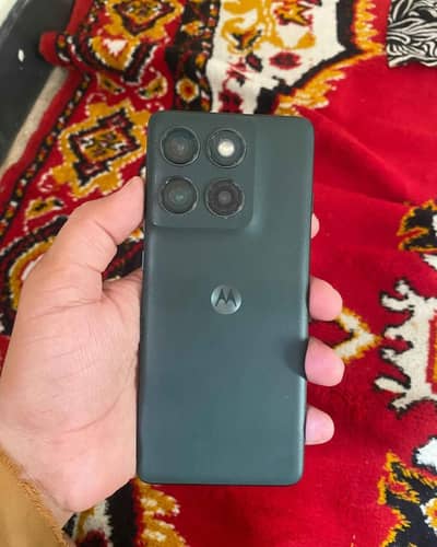 Motorola Edge 2025