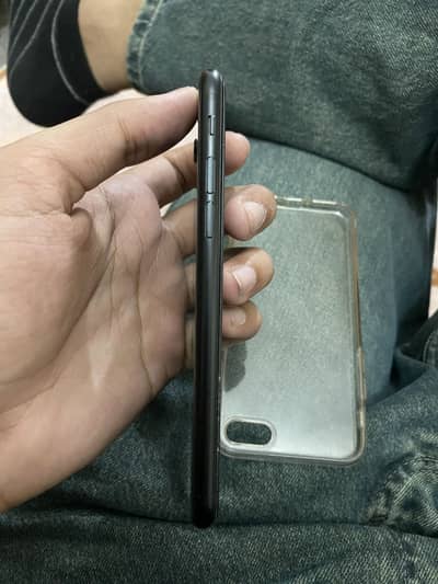 Apple iPhone SE