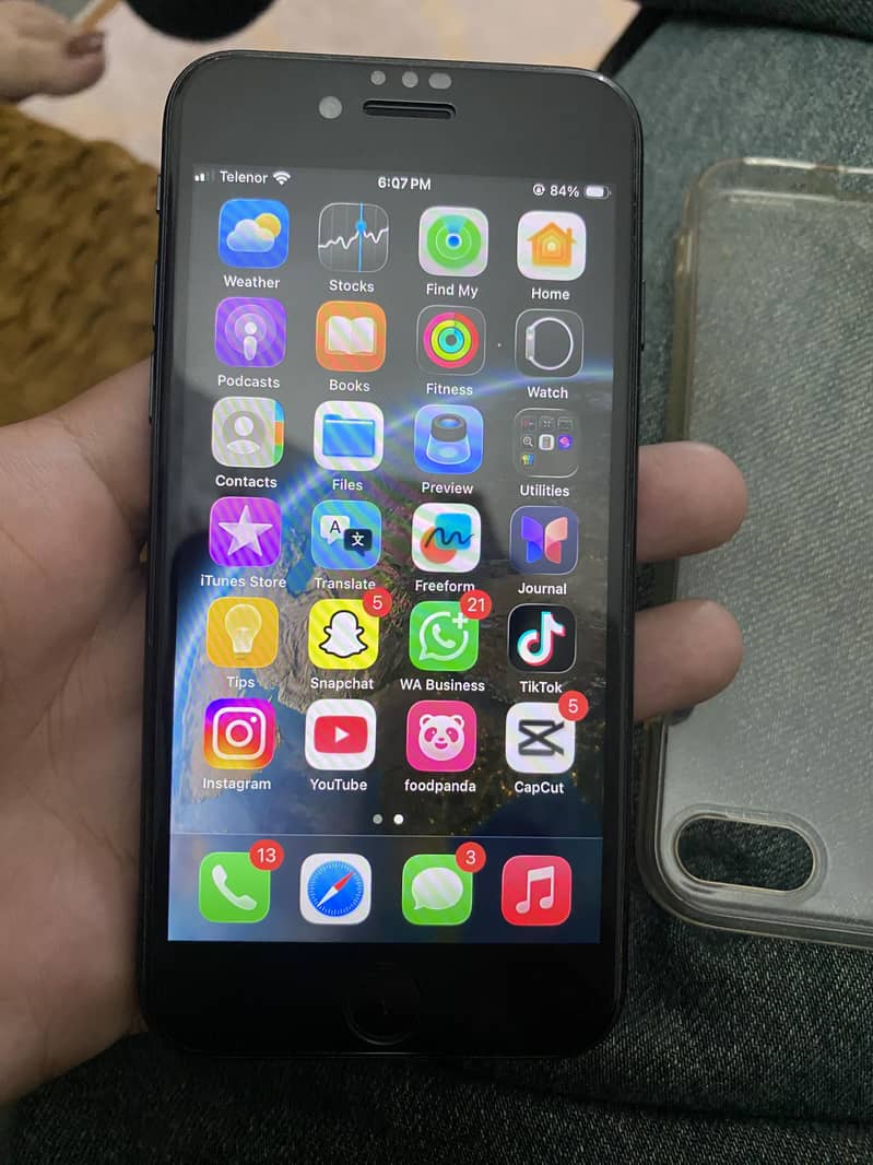 Apple iPhone SE 3