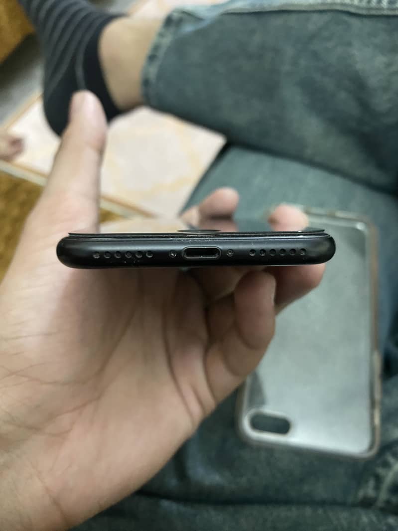Apple iPhone SE 4