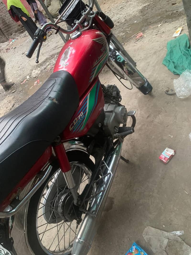 Honda CD 70 5