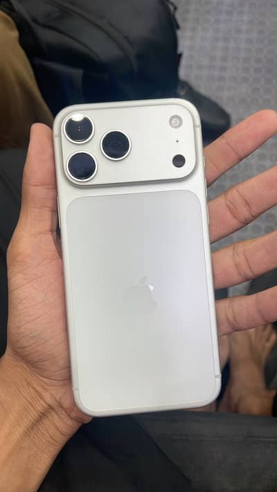 Apple iPhone 17 Pro Max