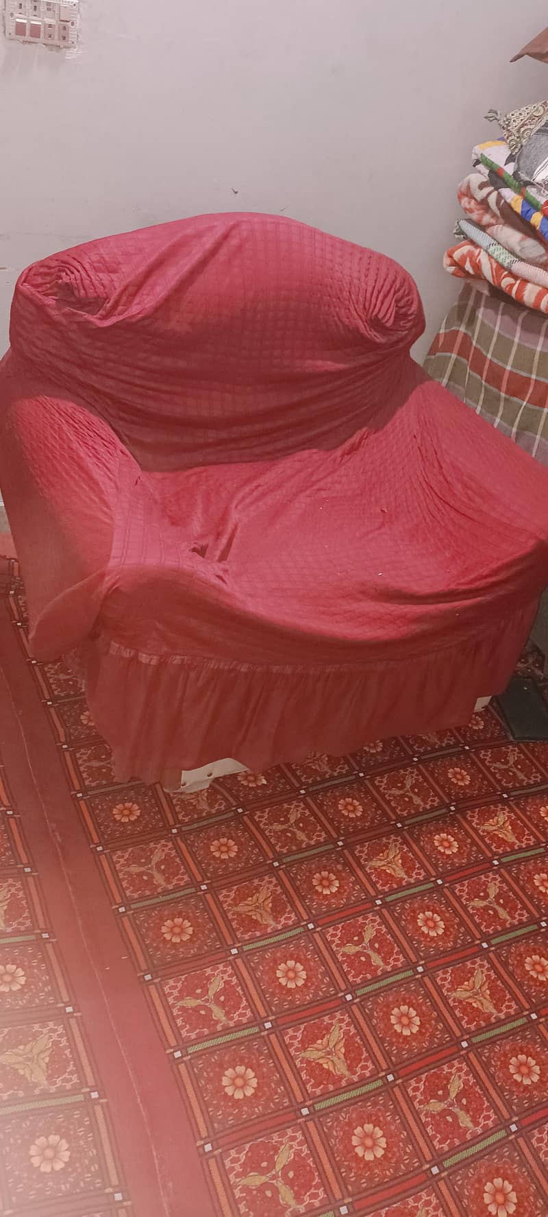 5 sofa with cover 2
