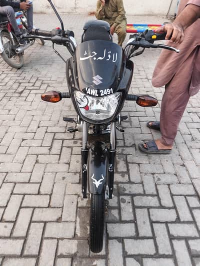 Suzuki 110s 2024