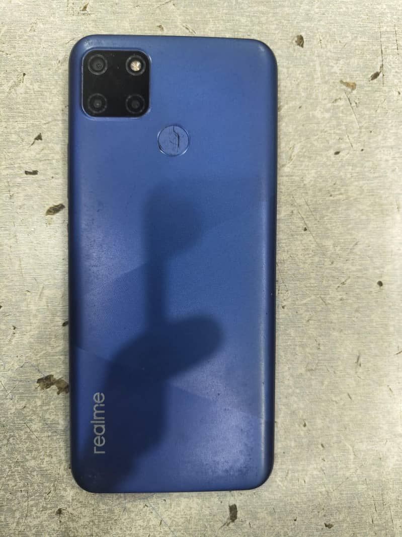 Realme C12 3
