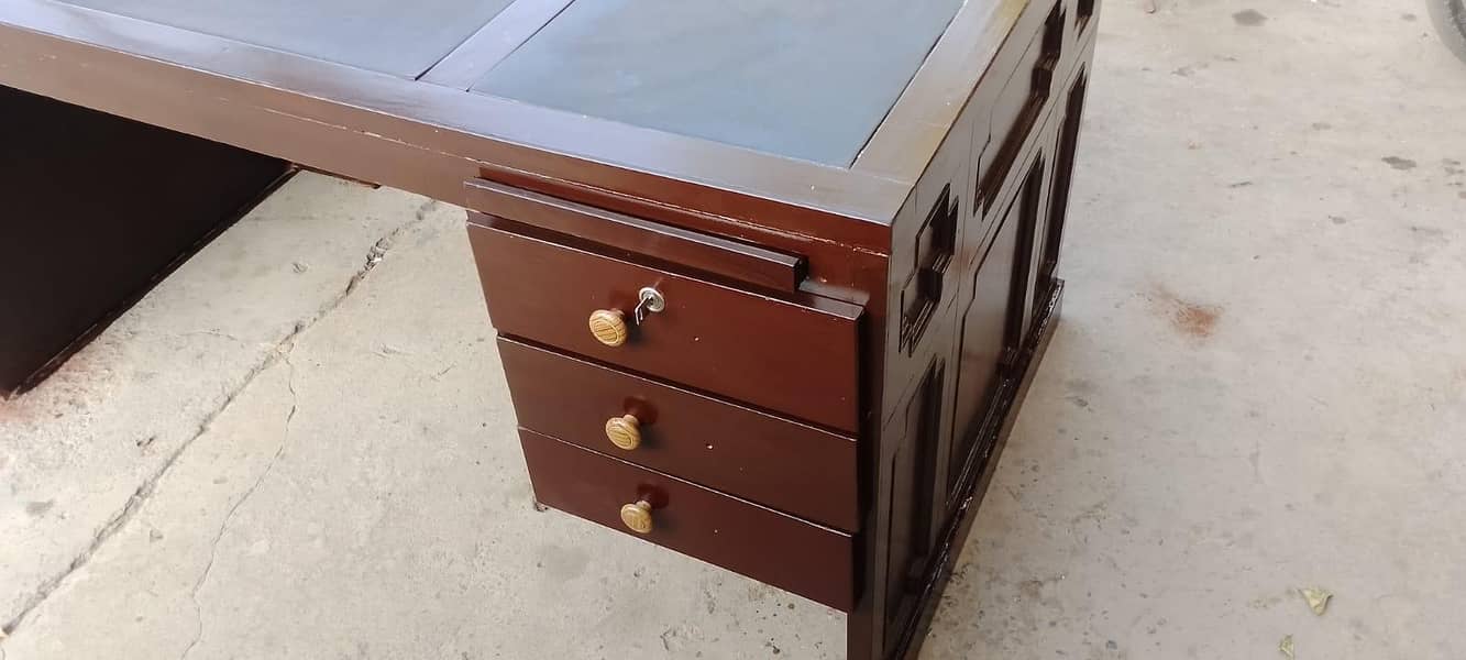 office table 4