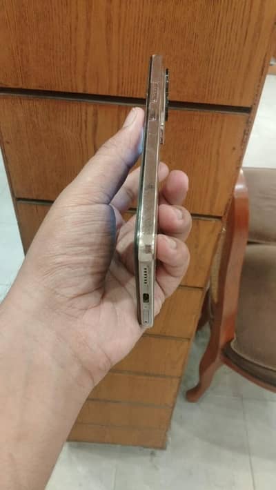 Vivo V50 Lite