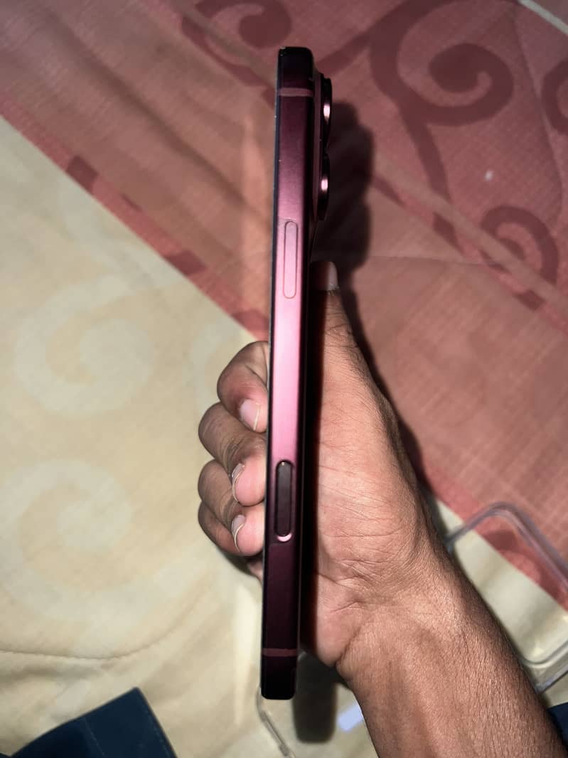 Apple iPhone 18 Pro Max 2