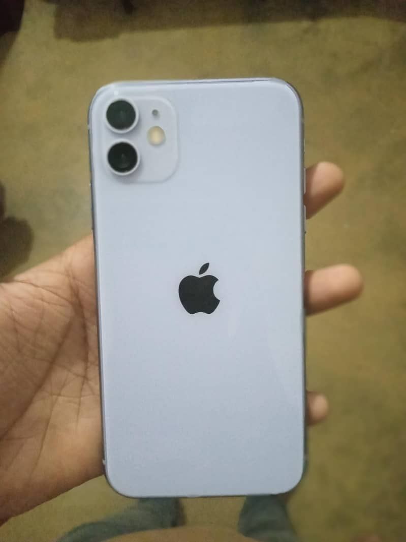Apple iPhone 11 0