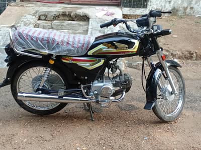 hundayas 2026 model 10/10 condition me hay 4 month warranty mein hai