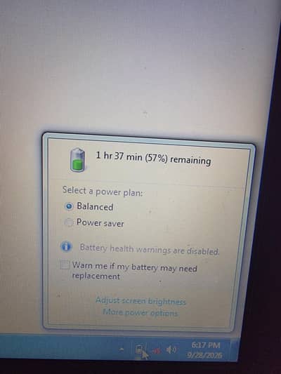Lenovo laptop thinkpad condition 10 by 9 raam 4gb room 320