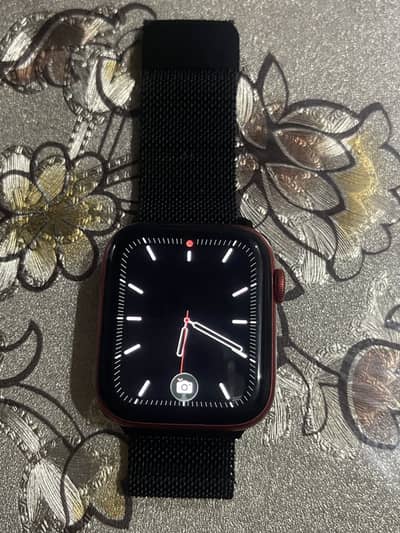 Apple watch series 6 Red colour