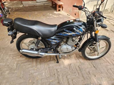 Suzuki gs 150 2022 model