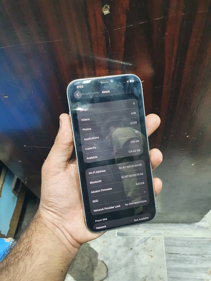 Apple iPhone 12 Pro Max 3