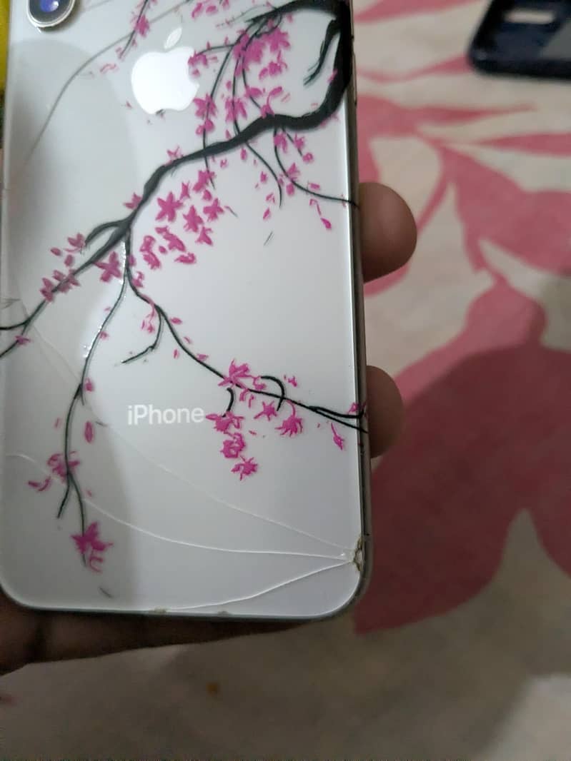 Apple iPhone X 3