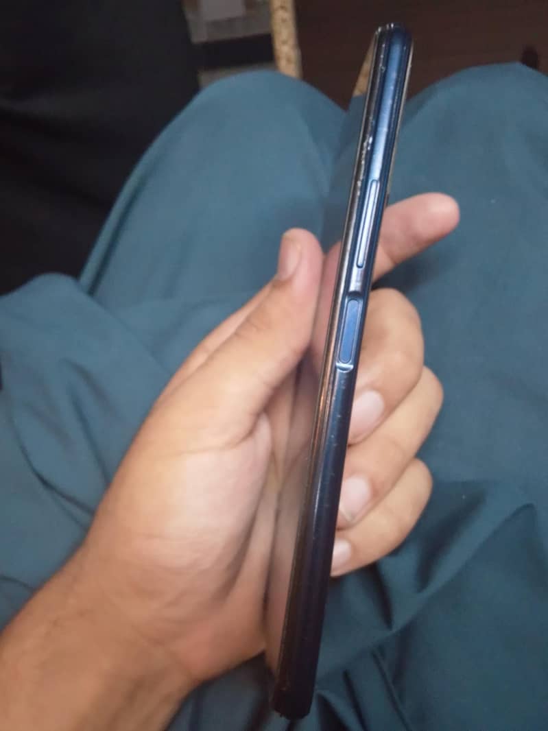 Vivo V21 0