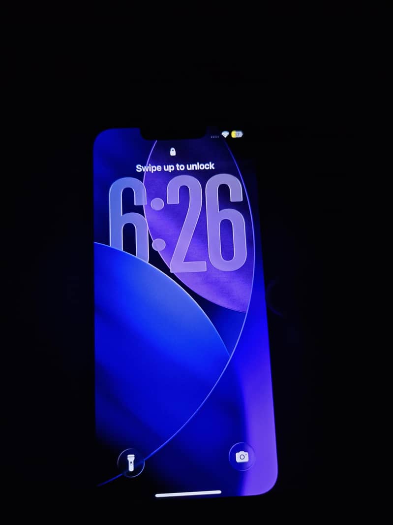 Apple iPhone 13 1