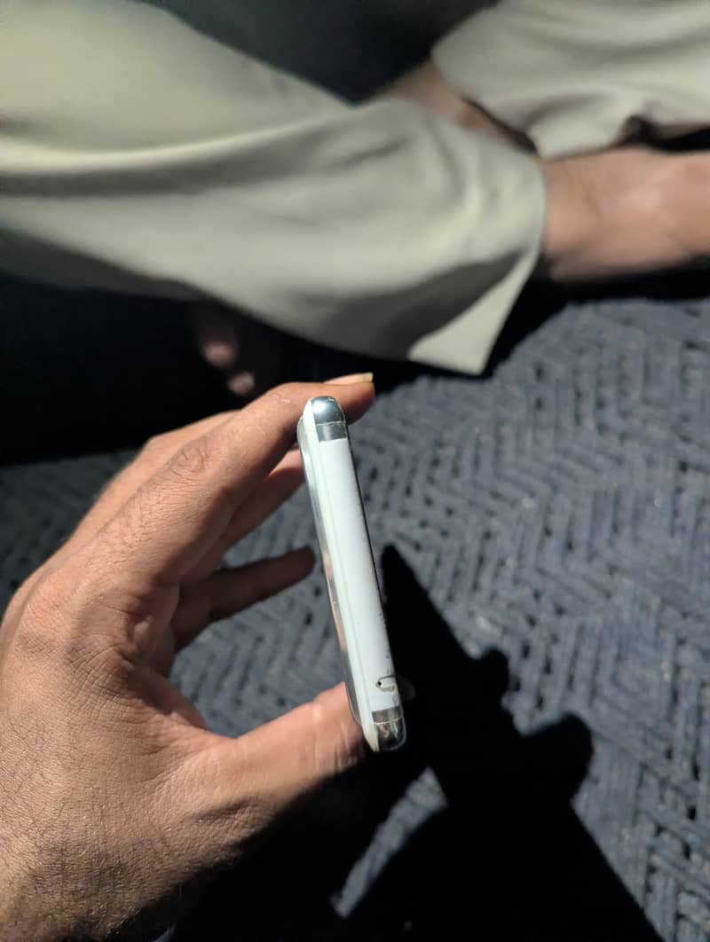 Google Pixel 6 Pro 2