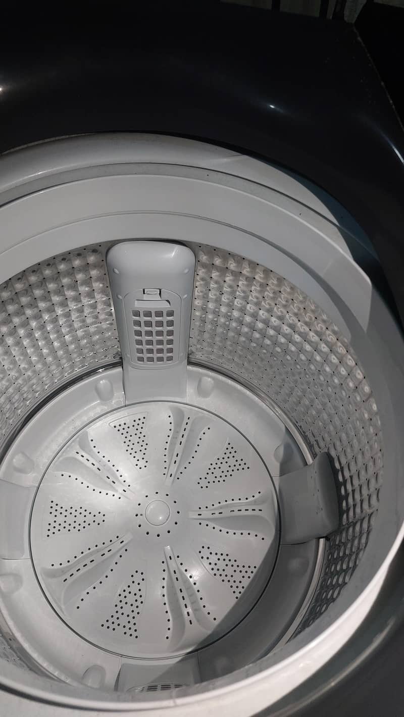 Haier fully automatic Washing machine 5