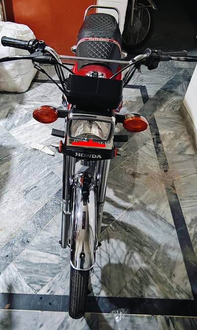 Honda . 125