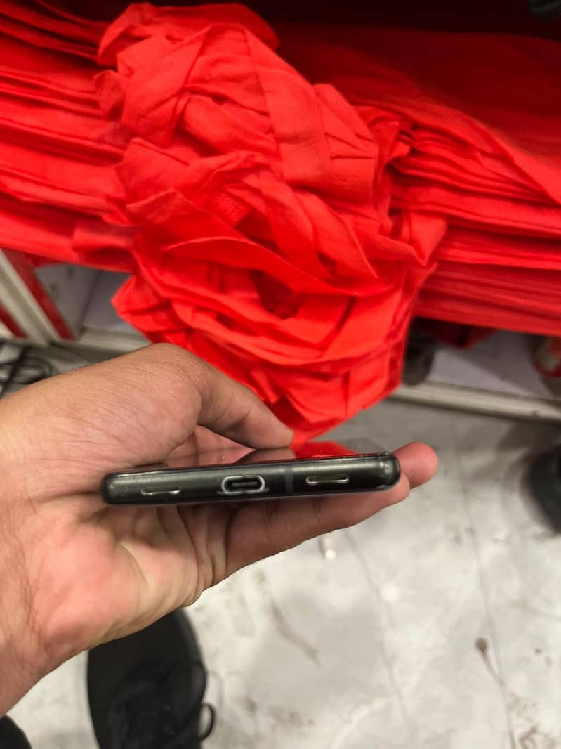 Google Pixel 6a 3