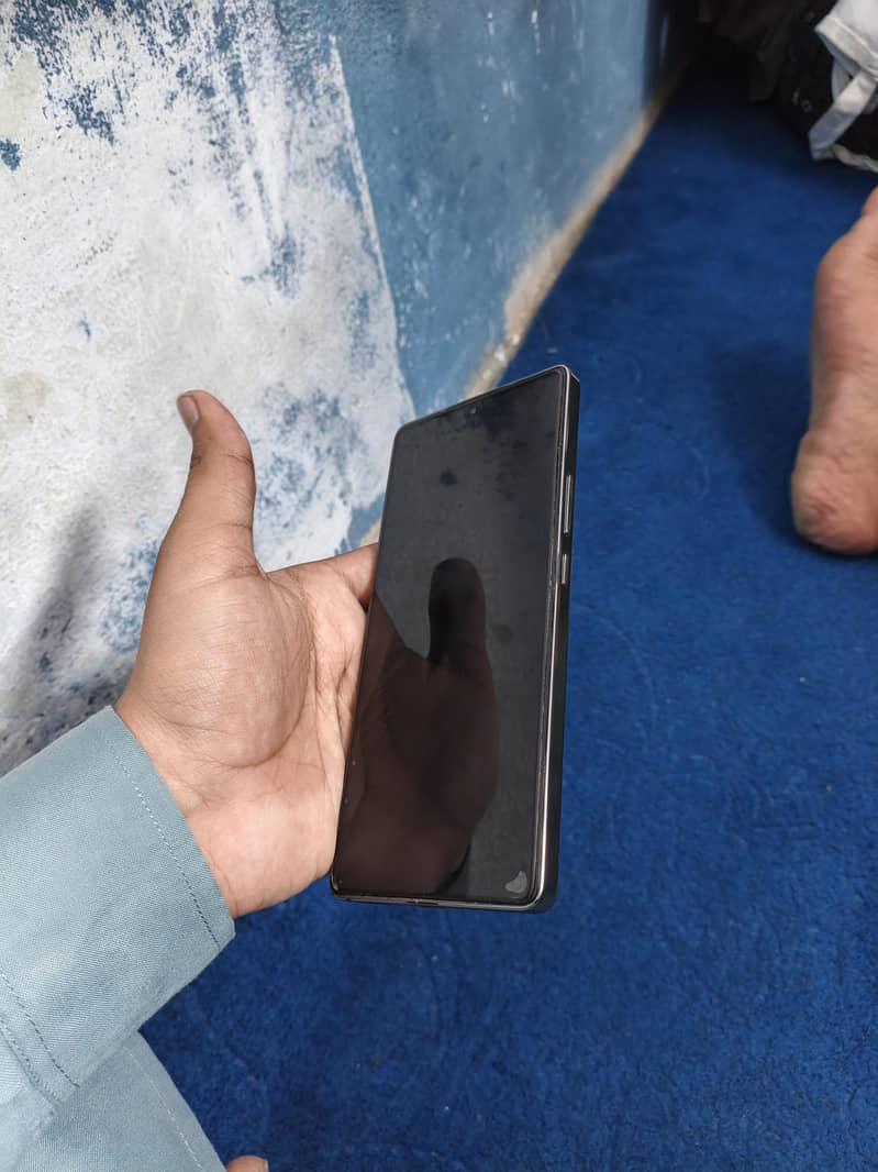 Infinix Note 40 Pro 1