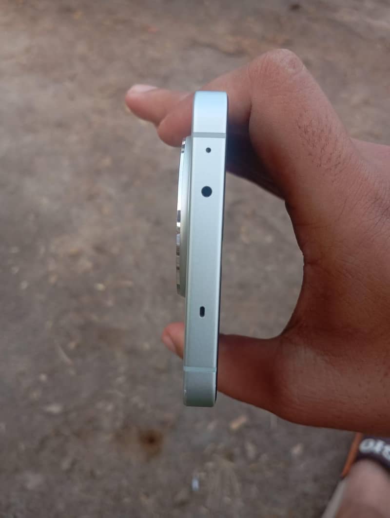One Plus Ace 5 4