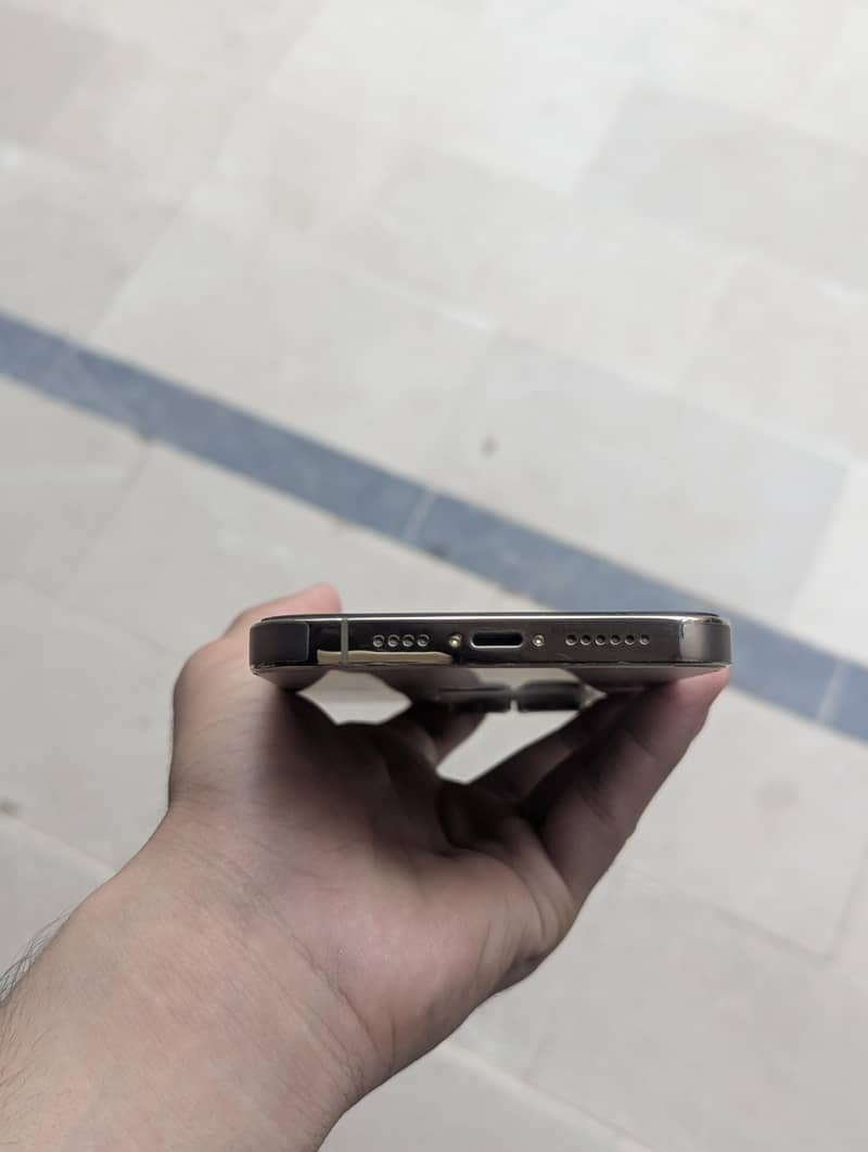 Apple iPhone 14 Pro Max 5