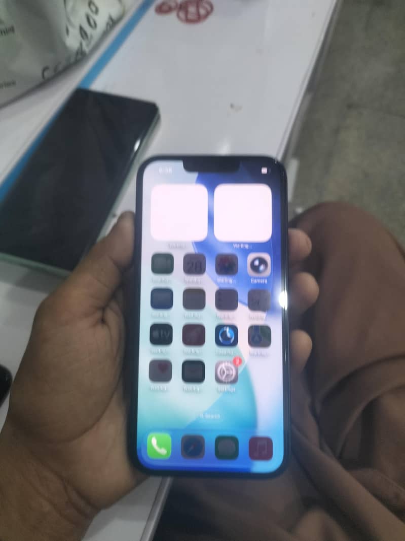 Apple iPhone 14 1
