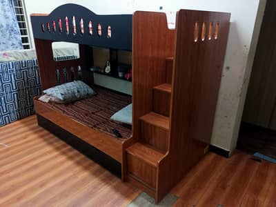 Triple Beds, Bunk Bed