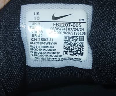 Original Nike Revolution 7 "Triple Black" (Size 44 / US 10)