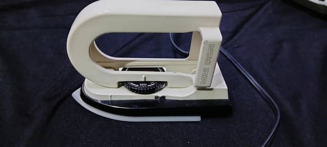sanyo made in Japan iron new condition