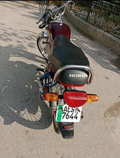 HONDA CD 70