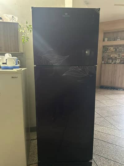 Electrolux Refrigerator 18 CFT Top Mount 9618G