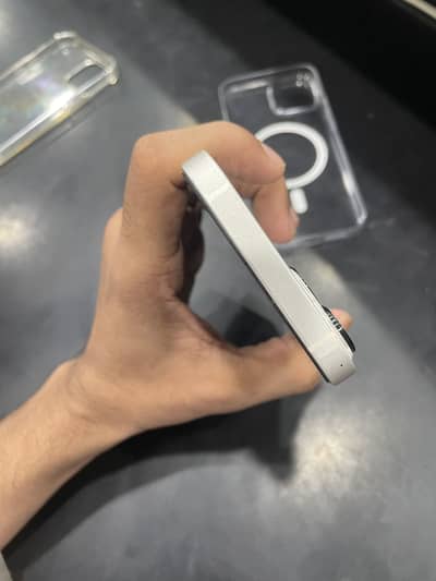 Apple iPhone 13 All ok