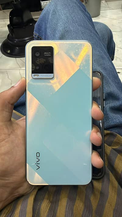 Vivo Y21